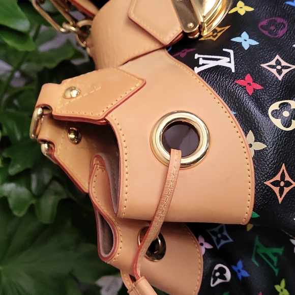 AUTHENTIC LOUIS VUITTON MULTICOLORE URSULA - Picture 9 of 16